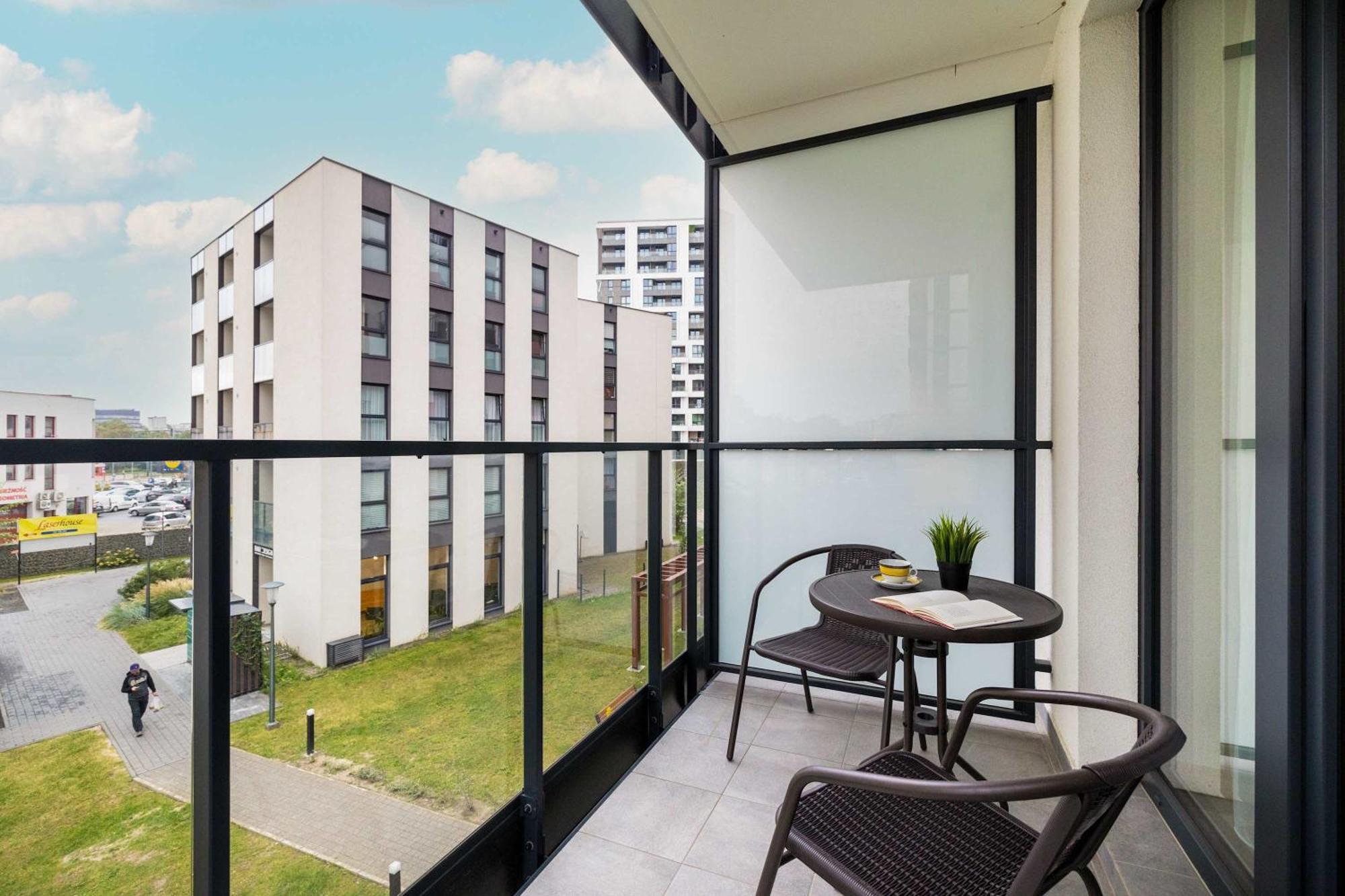 Cozy Apartments Laszkiewicza With Parking By Noclegi Renters Krakow Luaran gambar