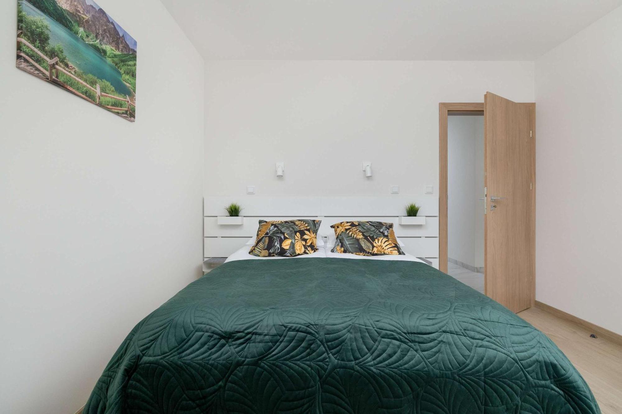Cozy Apartments Laszkiewicza With Parking By Noclegi Renters Krakow Luaran gambar