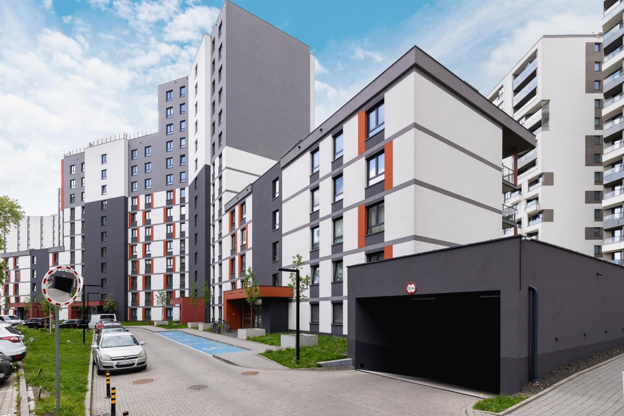 Cozy Apartments Laszkiewicza With Parking By Noclegi Renters Krakow Luaran gambar