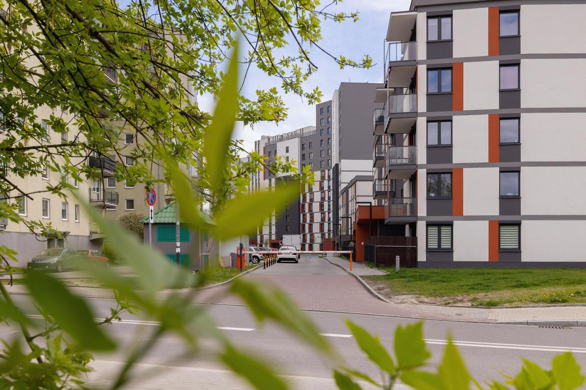 Cozy Apartments Laszkiewicza With Parking By Noclegi Renters Krakow Luaran gambar
